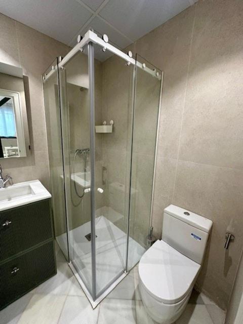 Estudio A Estrenar En Huertas Apartamento Madri